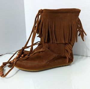 Minnetonka Moccasin Boots